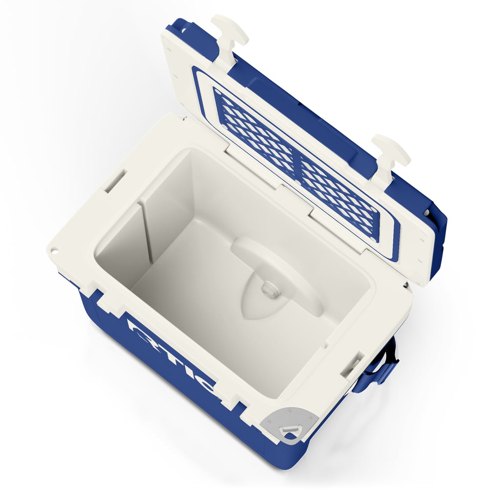 22 QT Ultra-Light Cooler Cobalt & White - Image 5