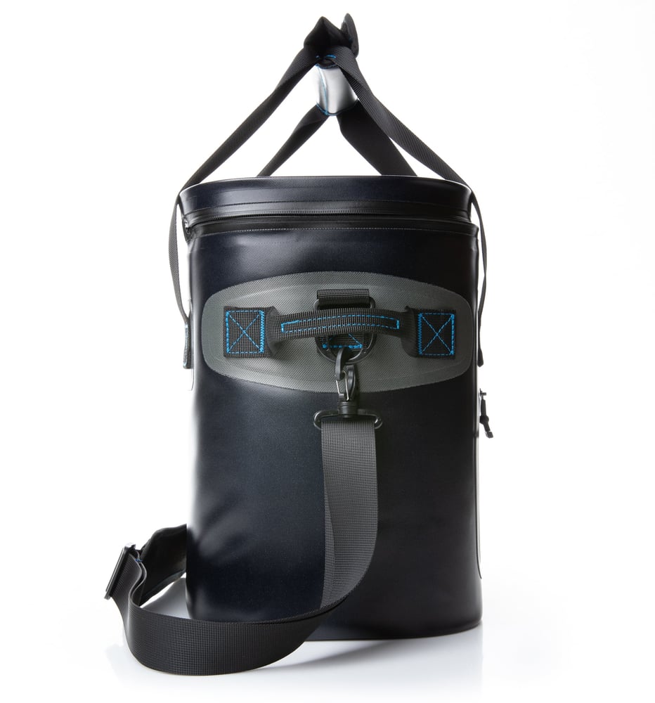 Ultra-Tough Soft Cooler Blue / Grey - Image 3